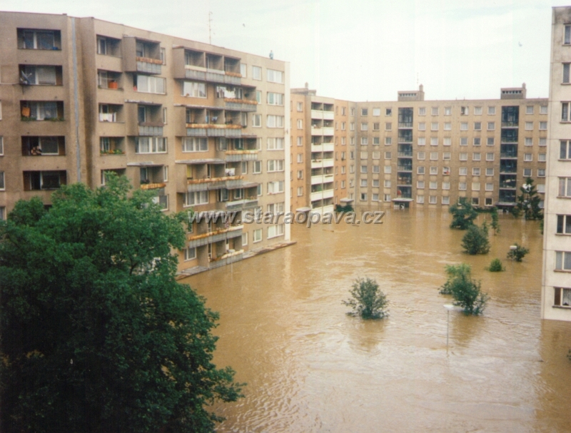 1997 (50).jpg - Povodně 1997 - Ulice Ant. Sovy